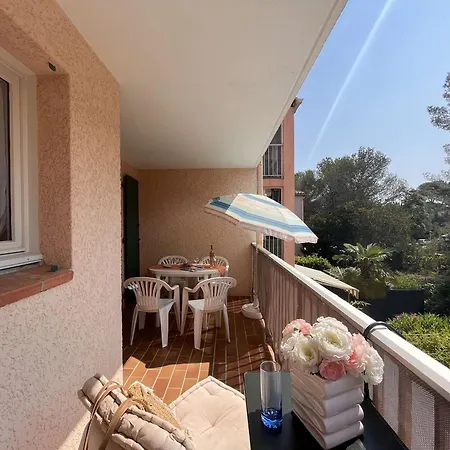 Agreable 2 Pieces Avec Terrasse, Proche Plage, Parking Securise - Fr-1-226a-191 Daire *