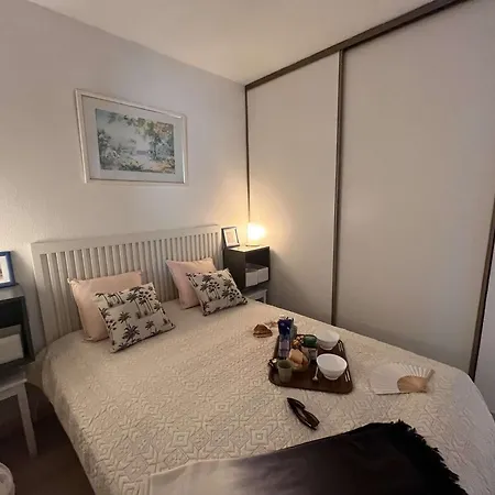 Agreable 2 Pieces Avec Terrasse, Proche Plage, Parking Securise - Fr-1-226a-191 Fréjus